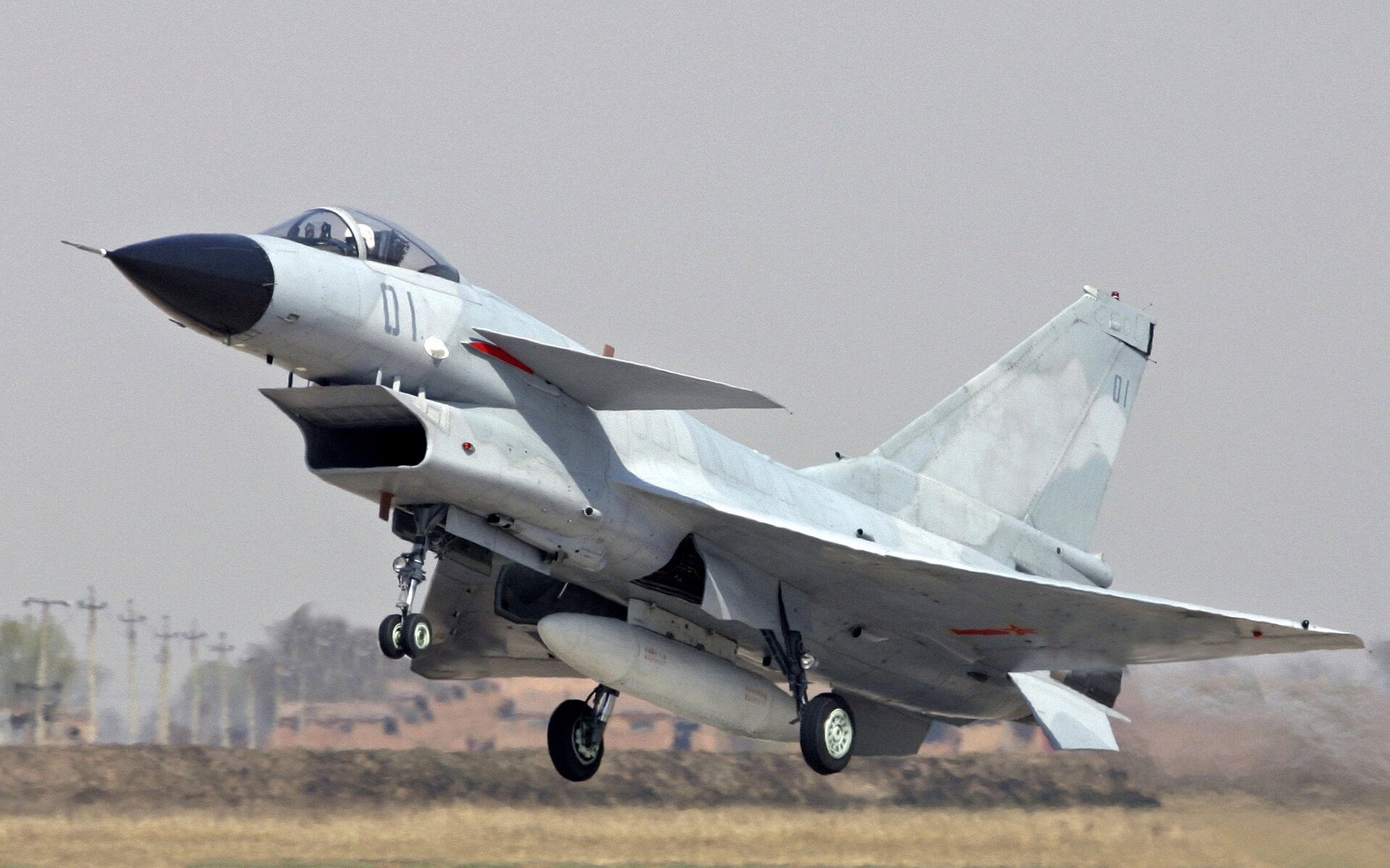 “战火升级！湖人队在关键战中迎来复兴契机”，看一下湖人队