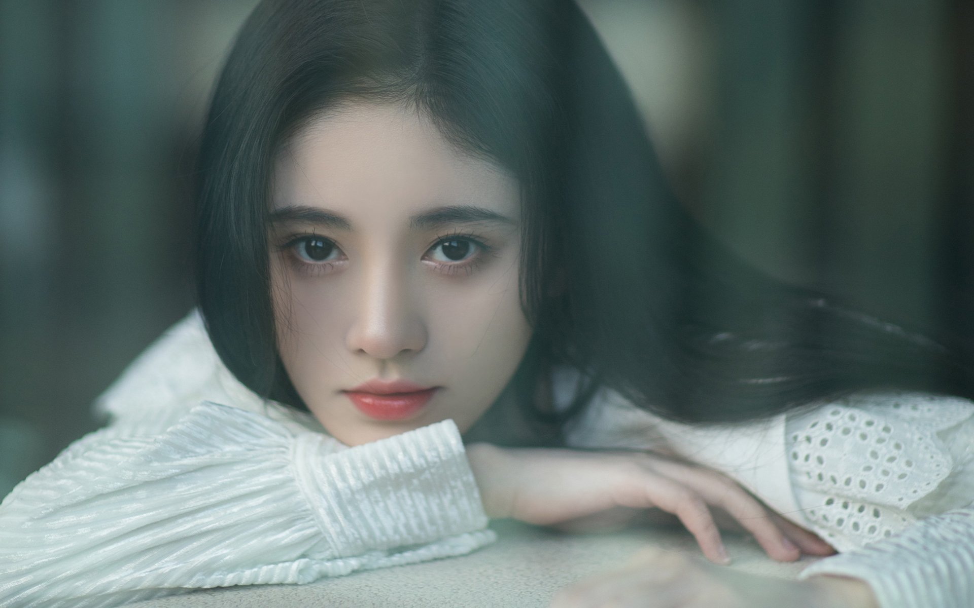 “青少年基层足球赛事遍布全国，普及程度不断提高”，青少年足球联赛地点