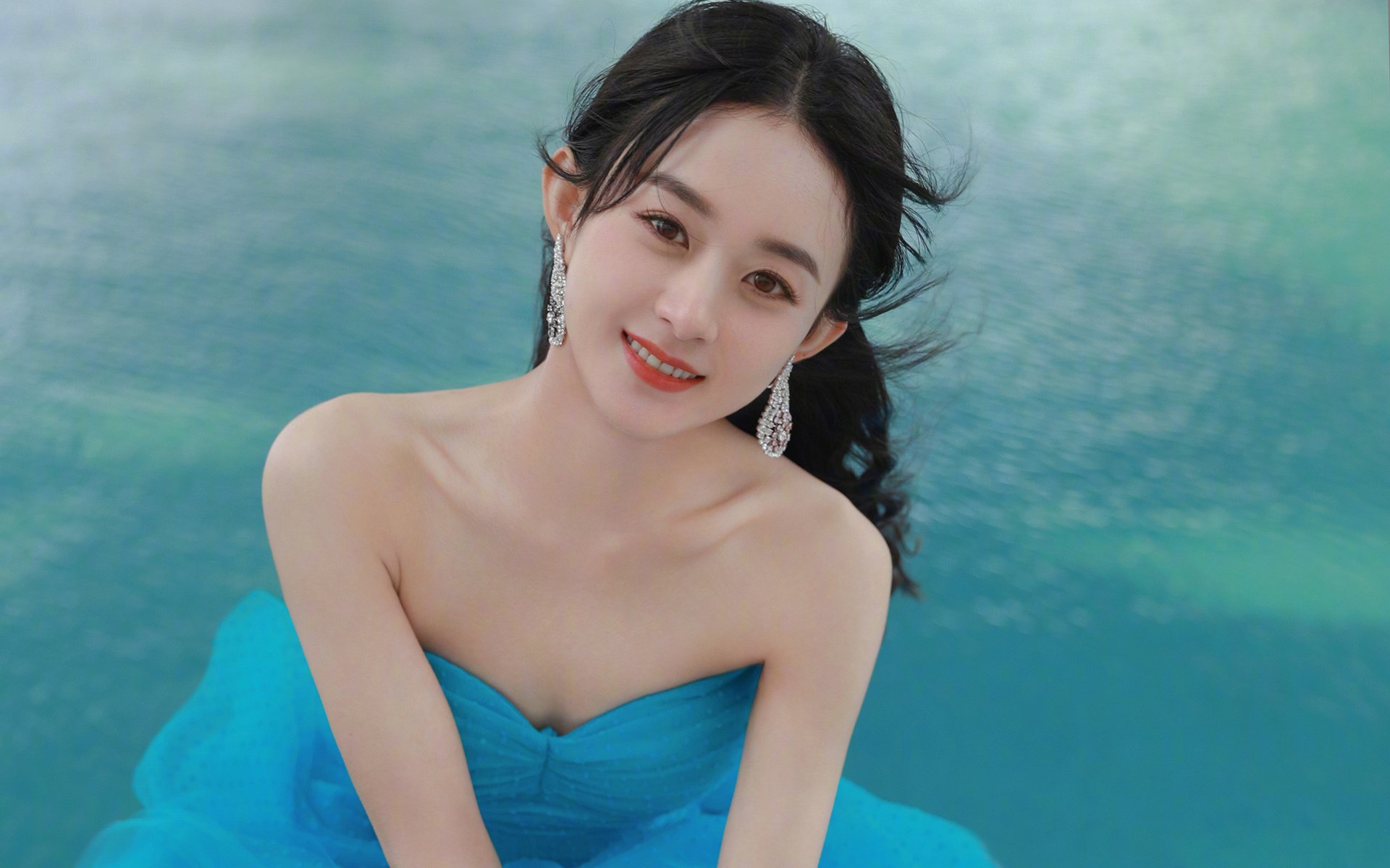 球迷欢呼：王强最后三分绝杀，现场气氛爆棚！，王强去哪了